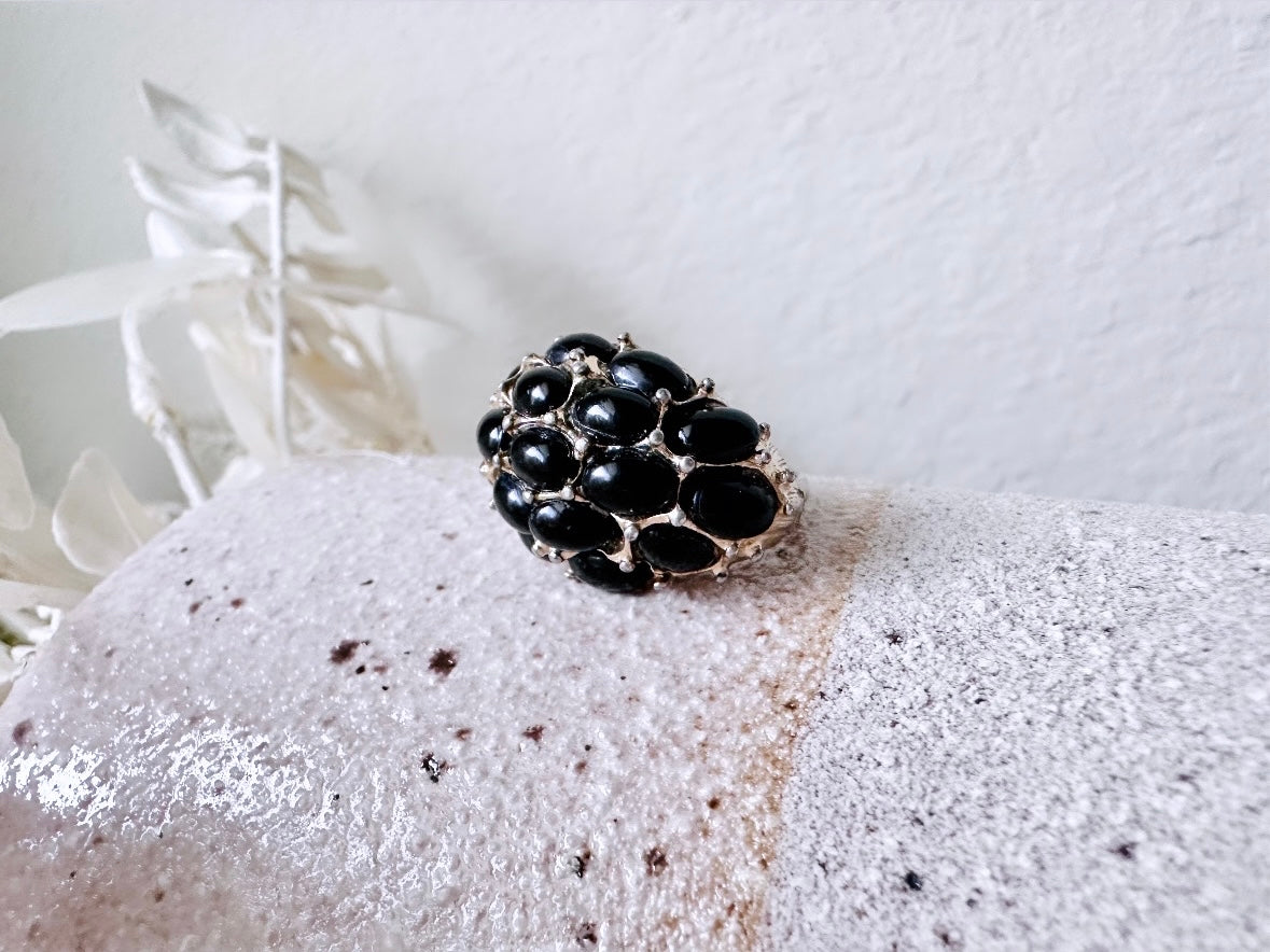 Black Vintage Ring, Big Multistone Ring with Oval Faux Onyx, Black Stone Cluster Ring Size 7 Cocktail Ring, Black and Gold VTG Costume Ring