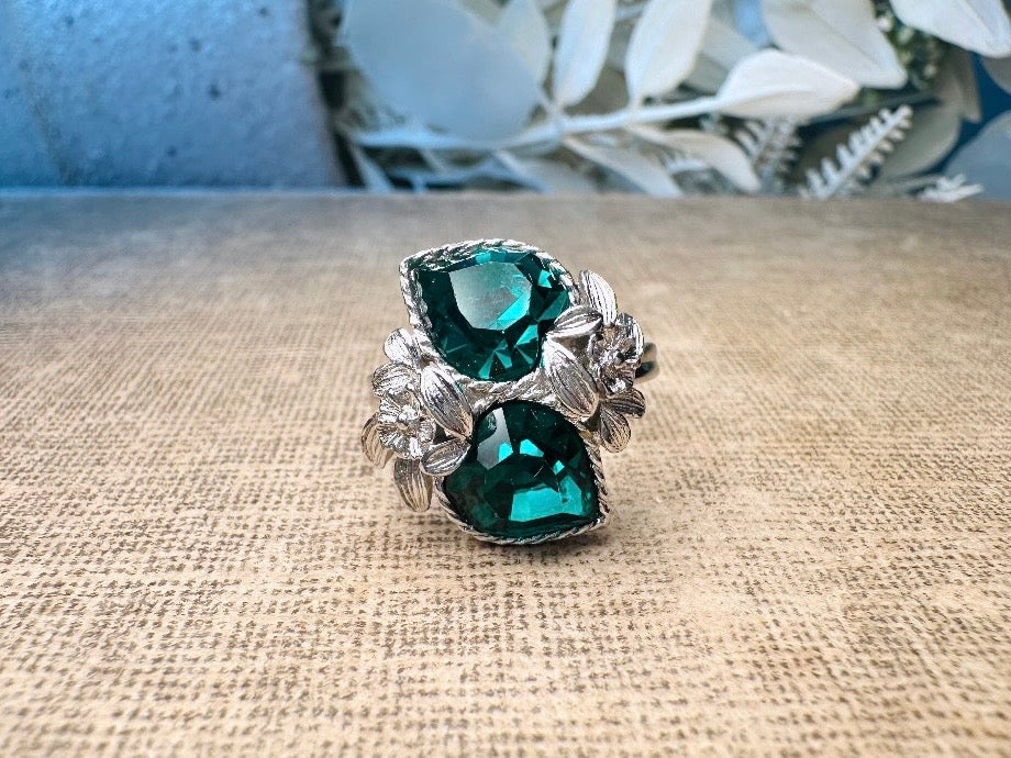Vintage 70s Ring, Double Heart Love Story Ring Emerald 1973 May Birthstone Cocktail Ring, Chunky Costume Jewelry, Vintage Sarah Coventry