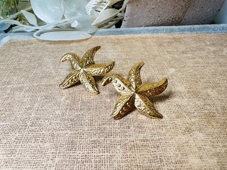 Gold Starfish Earrings, Vintage Starfish Post Earrings, Cute Beachy Mermaid Jewelry, Nautical Pierced Summer Earrings