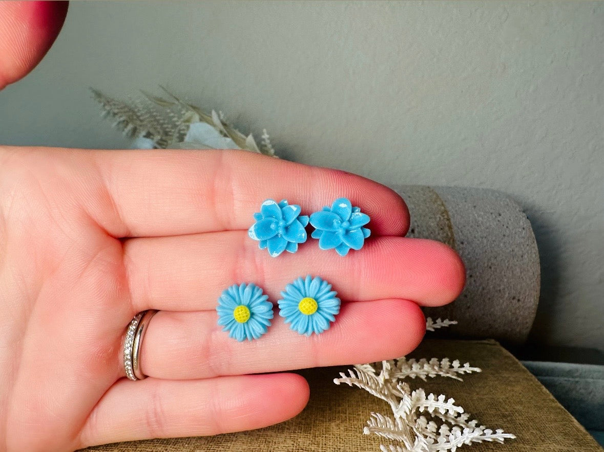 Blue Flower Stud Earring Gift Set, Sky Blue Gerber Daisy Earrings and Lotus Post Earrings, Hypoallergenic Surgical Steel 