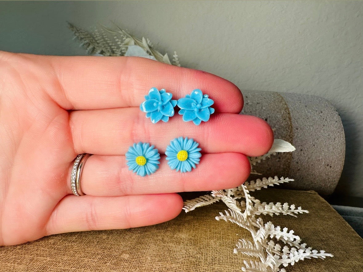 Blue Flower Stud Earring Gift Set, Sky Blue Gerber Daisy Earrings and Lotus Post Earrings, Hypoallergenic Surgical Steel 