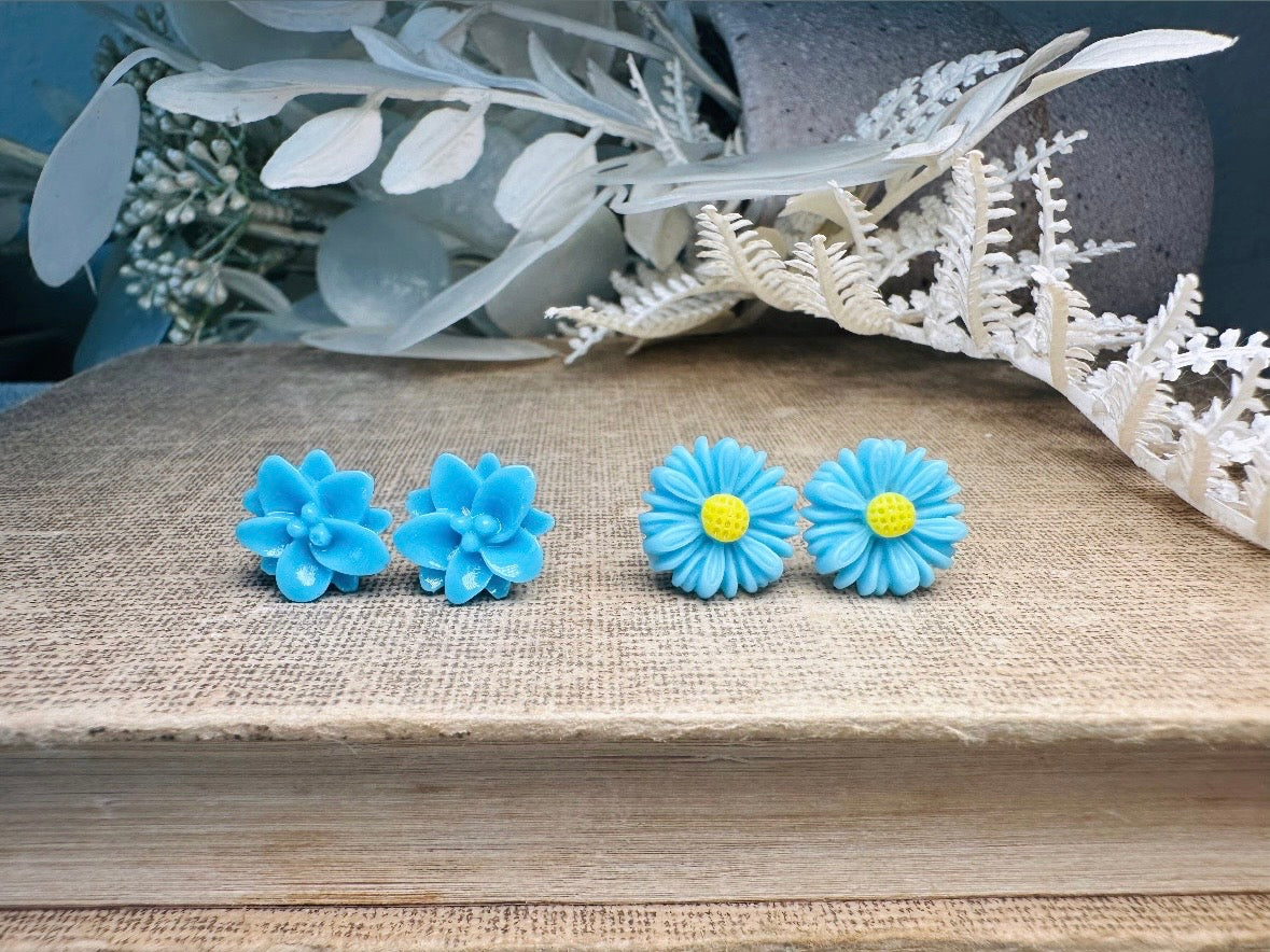 Blue Flower Stud Earring Gift Set, Sky Blue Gerber Daisy Earrings and Lotus Post Earrings, Hypoallergenic Surgical Steel 