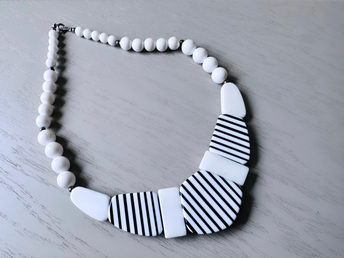 Black and White Vintage Necklace, Vintage Acrylic Necklace, Vintage Nautical Sailor 1960s Retro Mod Necklace, Unique Chunky Striped Necklace