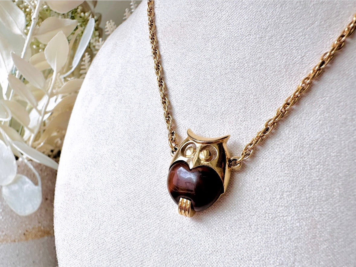 Trifari Jelly Belly Owl Necklace, Rare Signed Vintage Owl Trifari Necklace, Brown Lucite Owl Choker, 1960s Crown Trifari Necklace