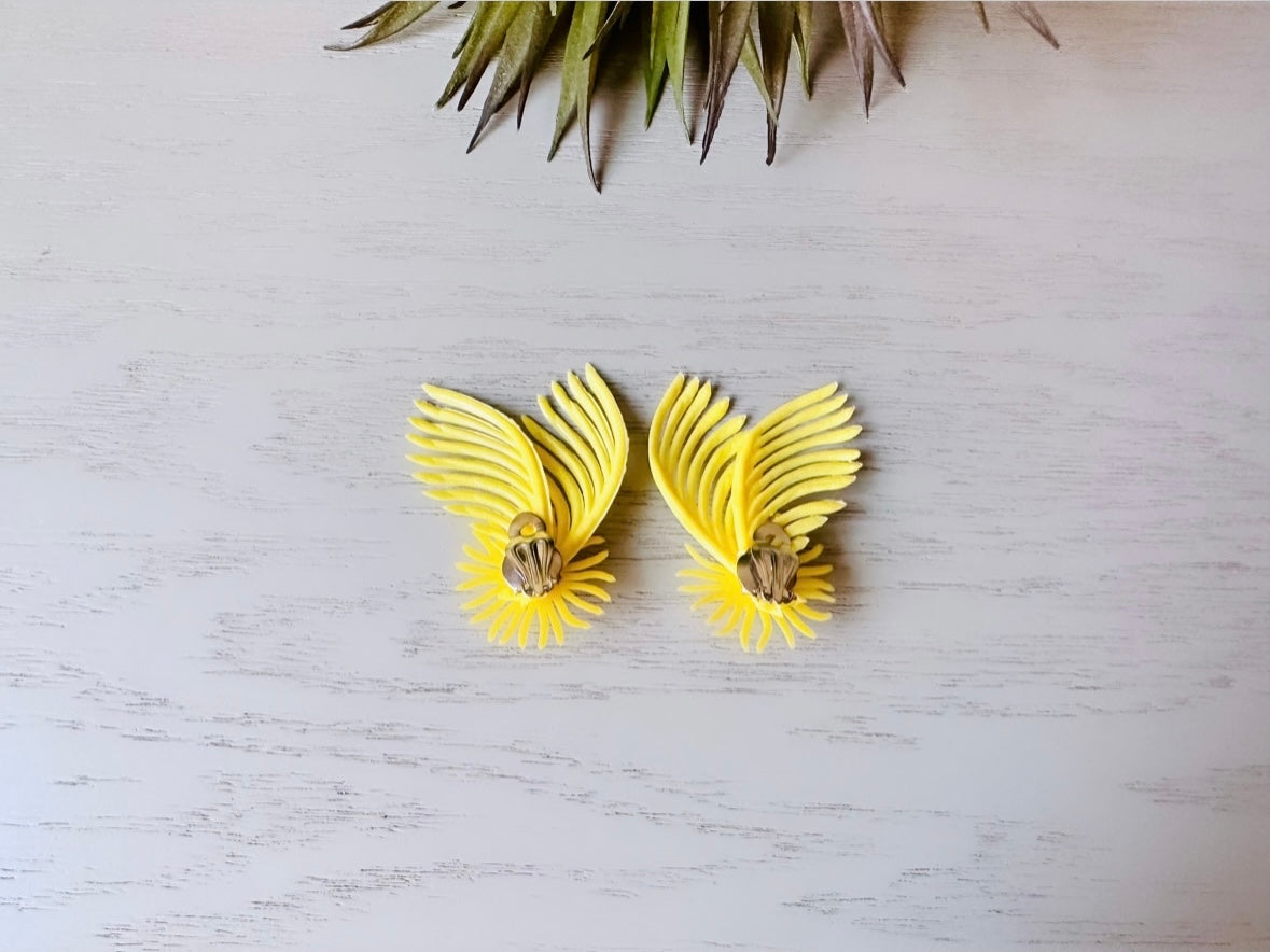 Canary Yellow 1960s Clip On Earrings, New Deadstock Vintage Earrings, Bright Yellow Flower Earrings, Wing Feather Statement Earrings