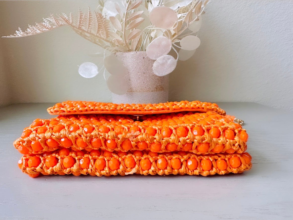 Vintage Orange Handbag, 1960s Beaded Raffia Crossbody Bag in Juicy Orange, Kiss Lock Clutch with Faceted Beaded Chain Strap, Retro 60s Mod