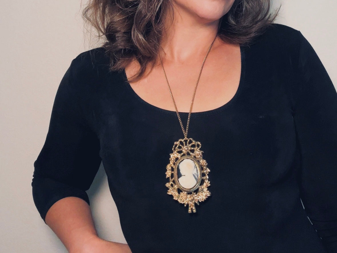 Victorian Cameo Necklace, Vintage Oversized Antique Gold Pendant Necklace with Black and Cream Cameo