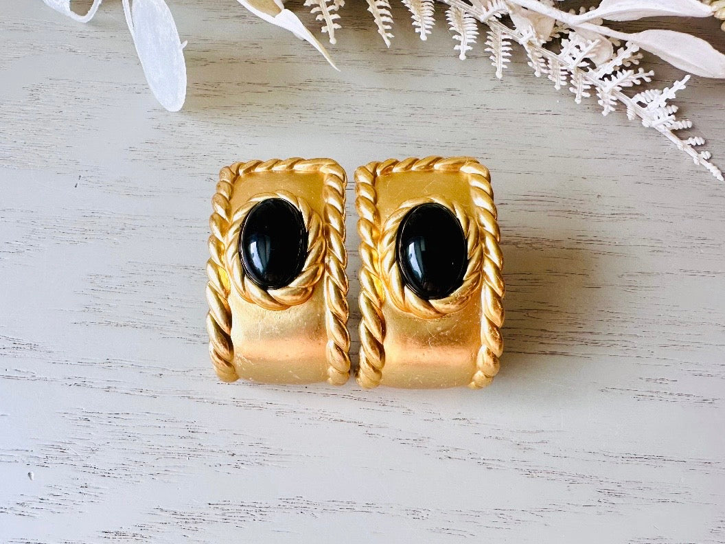 Vintage Etruscan Earrings, 1980s Black and Matte Gold Clip on Earrings, 80s Statement Dramatic Curved Half Hoop Earrings with Onyx Cabochons