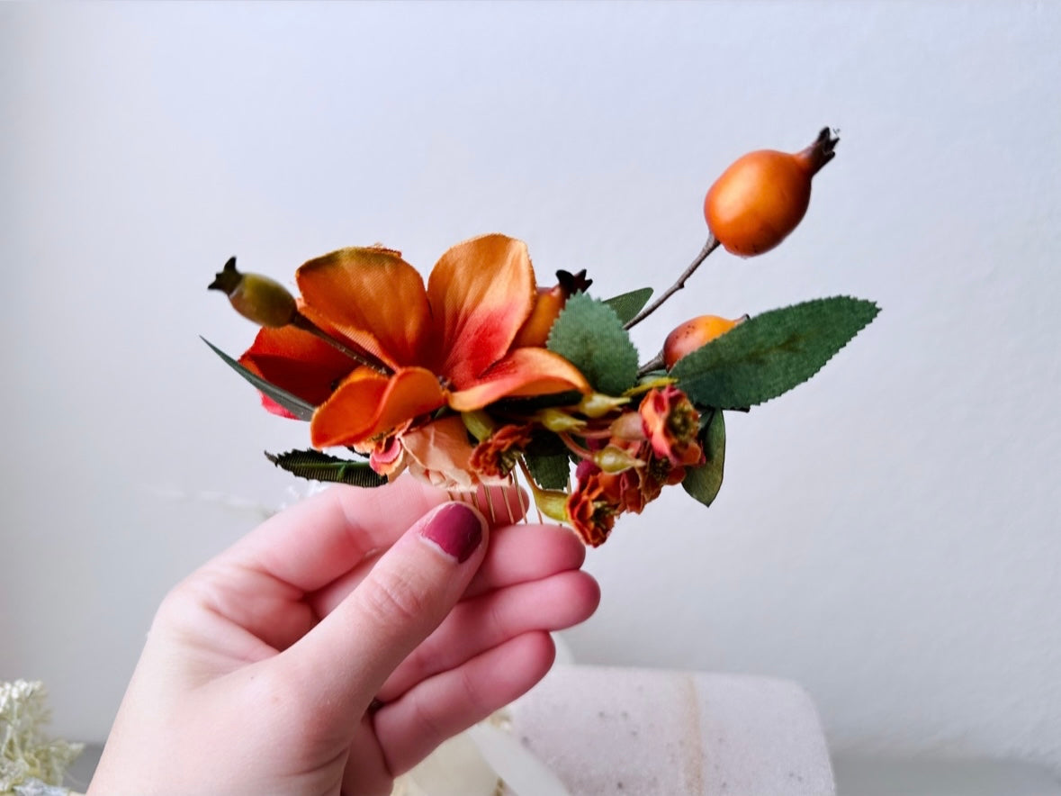 Burnt Orange Flower Hair Comb, Autumn Hair Comb, Fall Wedding Hair, One of a Kind Handmade Hair Comb, Rustic Bridal Hair Accessories