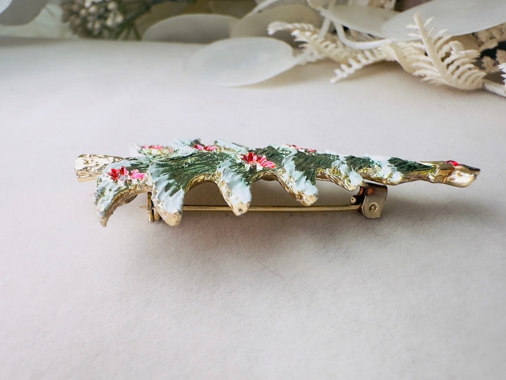 Christmas Tree Brooch, Vintage Winter Wonderland Woodland Holiday Sweater Pin with Star and Red Flowers