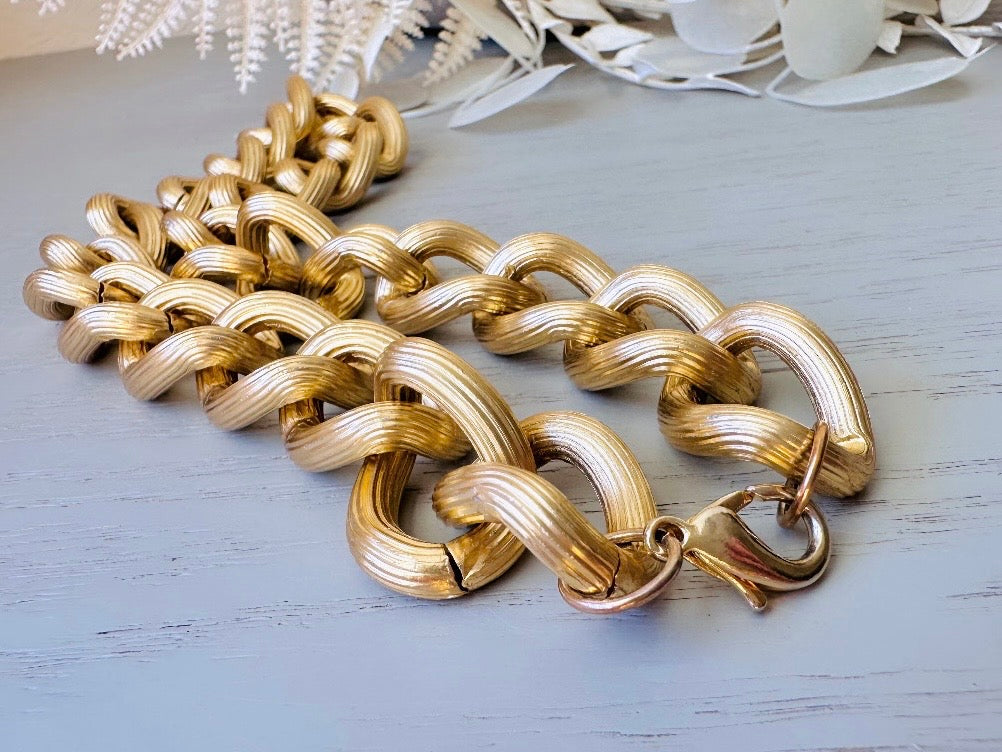 Chunky Gold Chain Necklace, Thick Gold Curb Link Vintage Necklace, 80s Gold Choker, High Fashion Runway Textured Gold Link Collar Necklace from Piggle and Pop