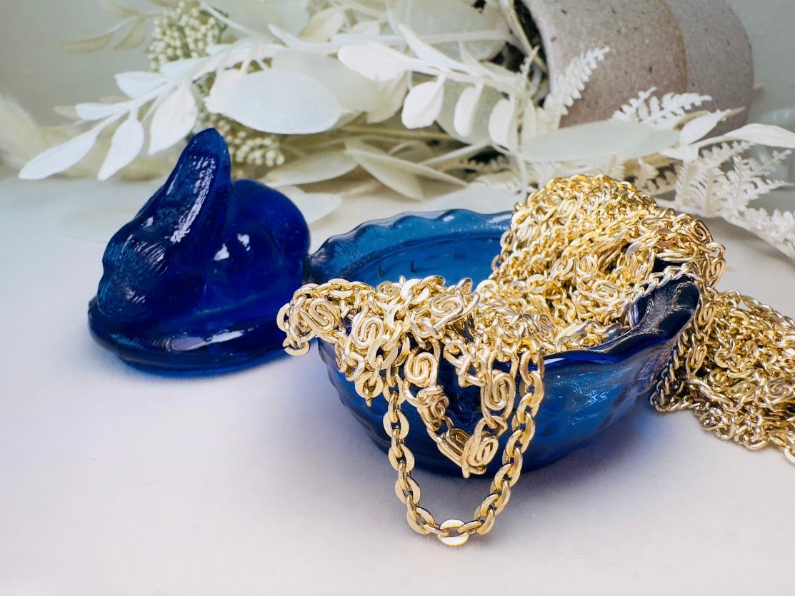 Cobalt Blue Vintage Bunny Trinket Box, Royal Blue Rabbit in Basket Glass Miniature Jewelry Box