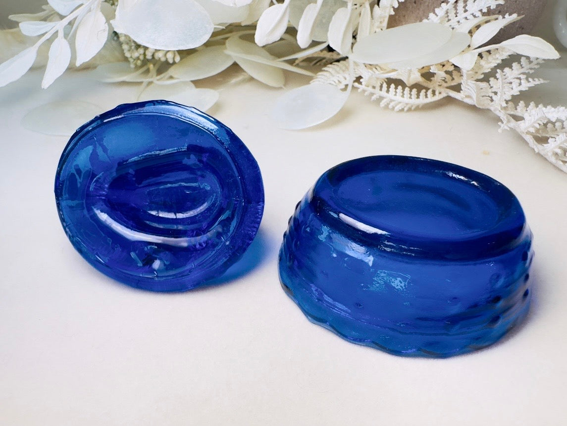 Cobalt Blue Vintage Bunny Trinket Box, Royal Blue Rabbit in Basket Glass Miniature Jewelry Box