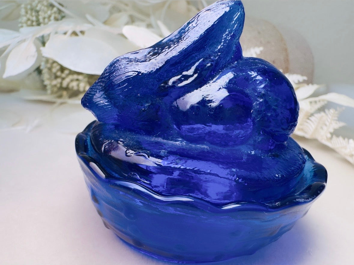 Cobalt Blue Vintage Bunny Trinket Box, Royal Blue Rabbit in Basket Glass Miniature Jewelry Box