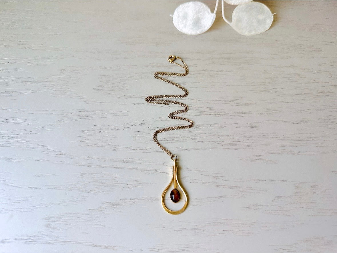 Vintage Tiger's Eye Pendulum Necklace, VTG 14k Gold Filled Gemstone Door Knocker Pendant Necklace, Dainty Unique Necklace