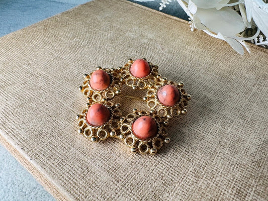1970s Vintage Valencia Gold Filigree Wreath Brooch