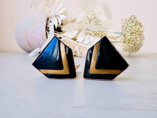 Vintage Chevron Earrings in Black and Gold, Big Stacked Vintage Earrings, Vintage 80s Clip-On Earring, 1980s Large Acrylic Triangle Earrings