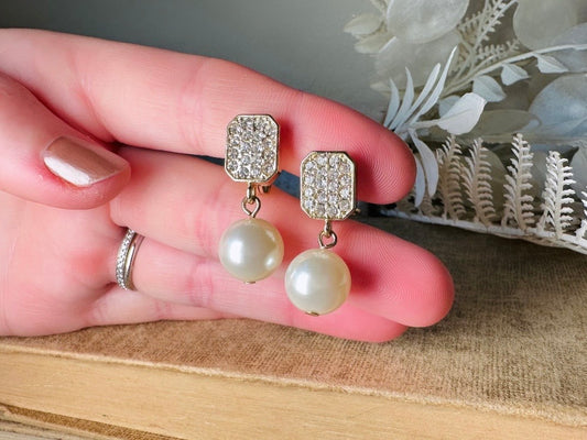 Vintage Pearl Drop Earrings, Pave Rhinestone Cream Pearl Clip On Earrings, Beautiful Classic Vintage Bridal Pearl Earrings for Wedding