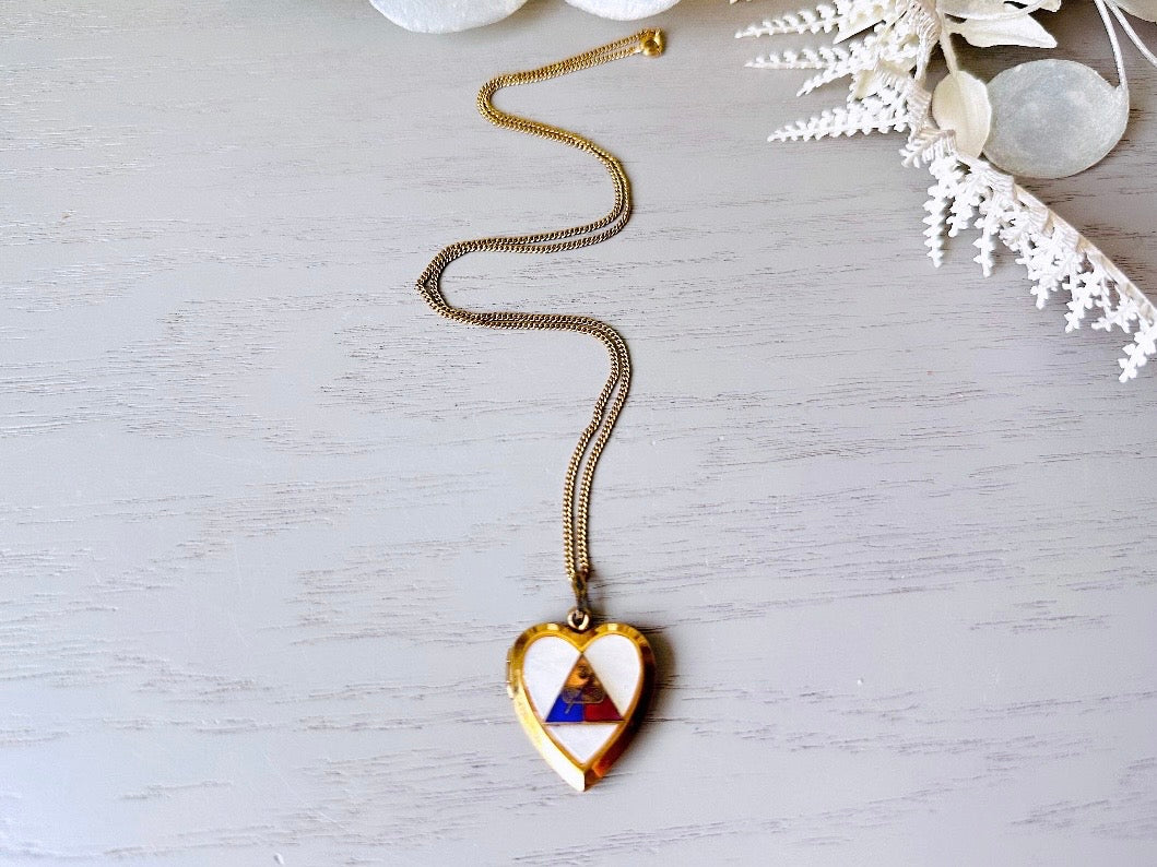 Vintage 18” Locket Necklace, Gold Toned Heart Locket With Mother of Pearl Enameled US Military Triangle And MOP