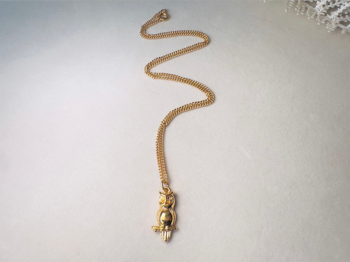 Vintage Gold Owl Pendant Necklace, 1981 Dainty Vintage Avon Owl Necklace