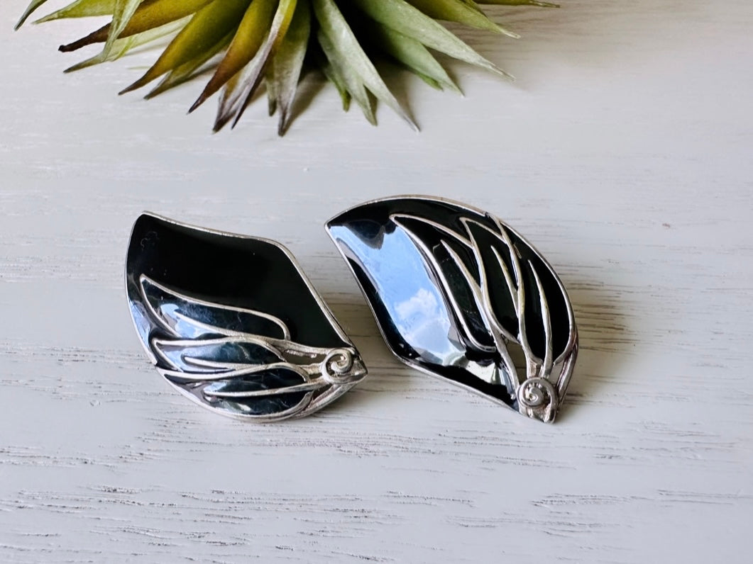 Vintage Berebi Black Wing Earrings, 1980s Silver Pierced Post Earrings, Rare Vintage Berebi Earrings, 80s Dramatic Black Swan Earrings