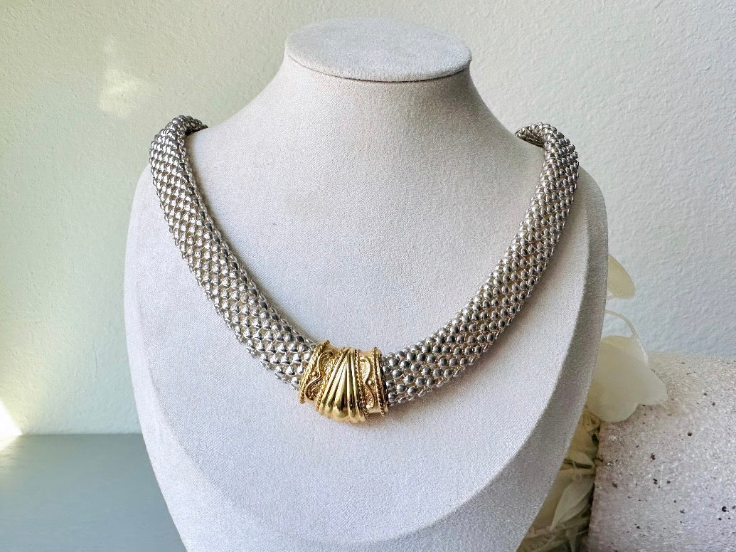 Silver and Gold Mesh Necklace, 1980s Vintage Necklace, Stunning Silver Mesh Collar 80s Mogul Necklace, Intricate Gold Magnetic Closure