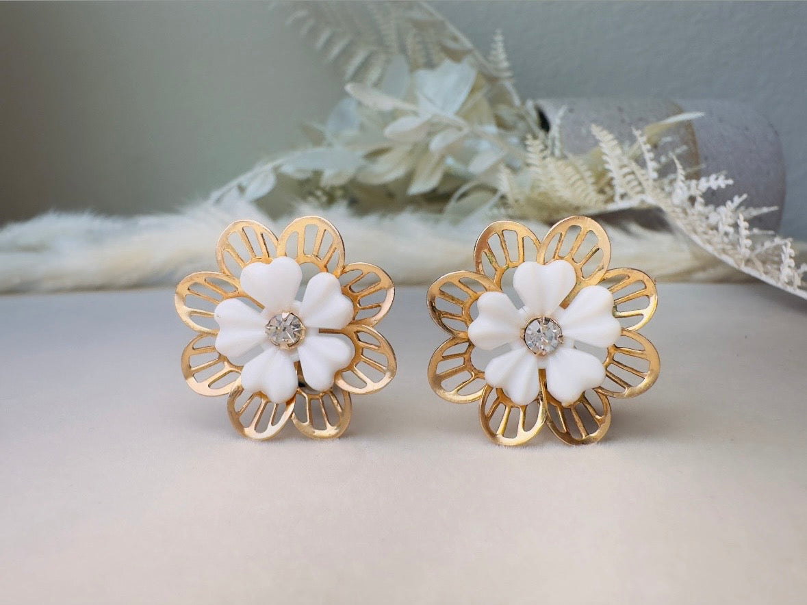 Gold Filigree Flower Earrings, 60s Vintage White and Gold Clip On Earrings