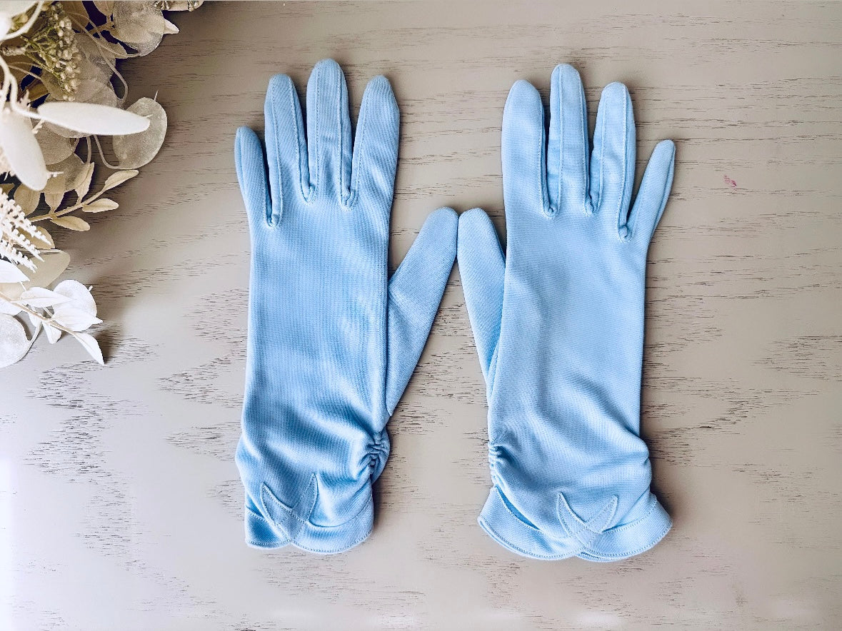 Baby Blue Vintage Gloves, 1960s Dress Gloves, Formal Vintage Gloves, Evening Gloves, Blue Gloves, Summer Wedding Party, Ladies Wrist Gloves