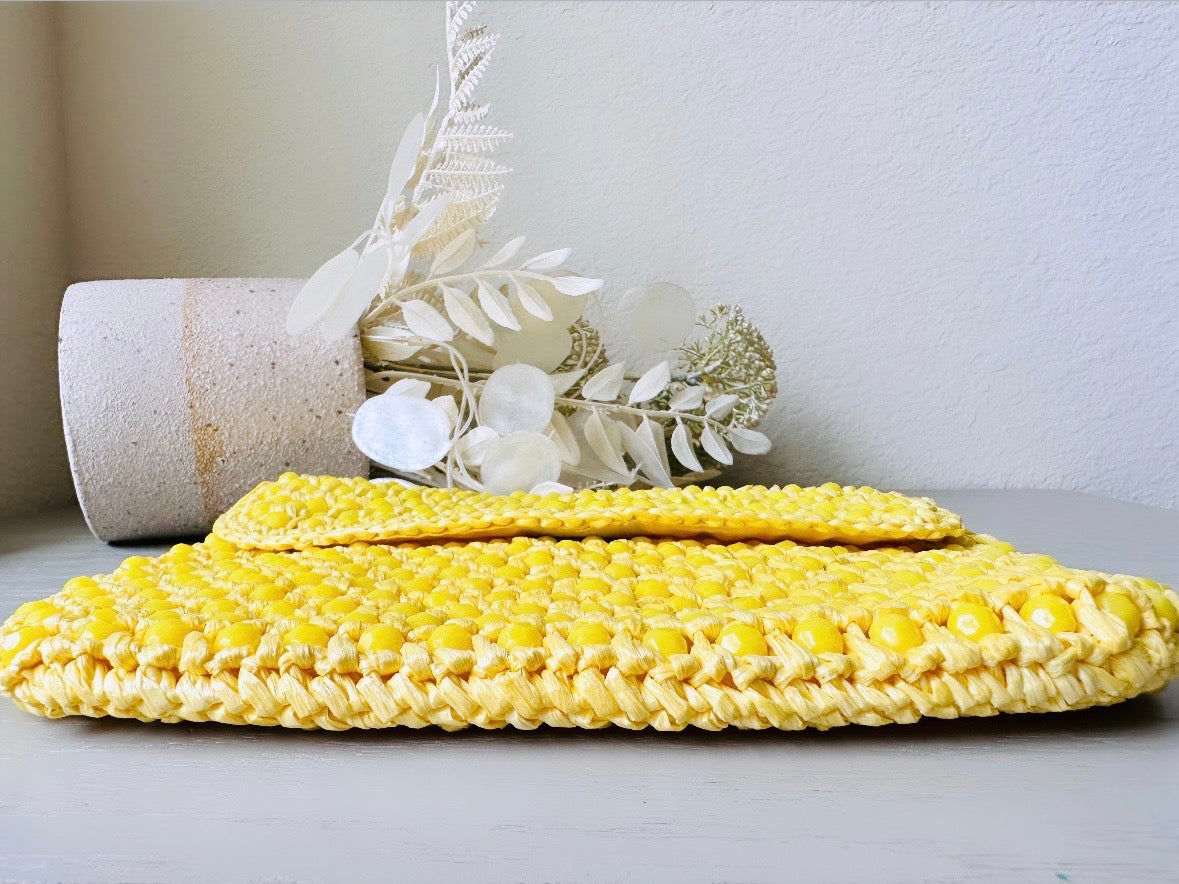 Vintage Yellow Handbag, Adorable Lemon Yellow '60s Clutch, Medium Canary Yellow Beaded Straw Fold Over Clutch, 1960s Cool Mod Summer Fashion