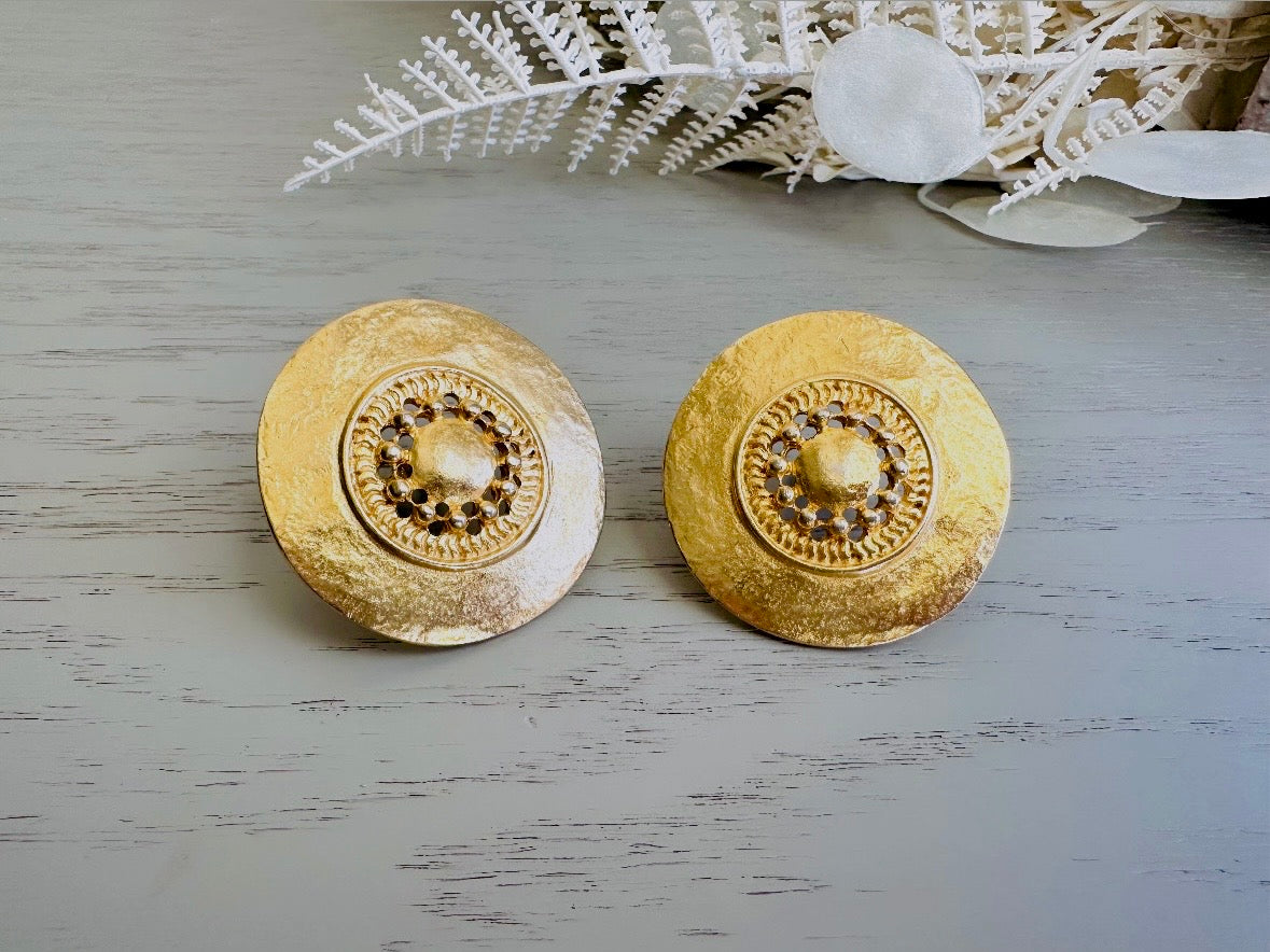 Vintage Gold Etruscan Disc Clip On Earrings, Hammered Gold Earrings, Oversized Gold Coin Clip On Vintage Earrings