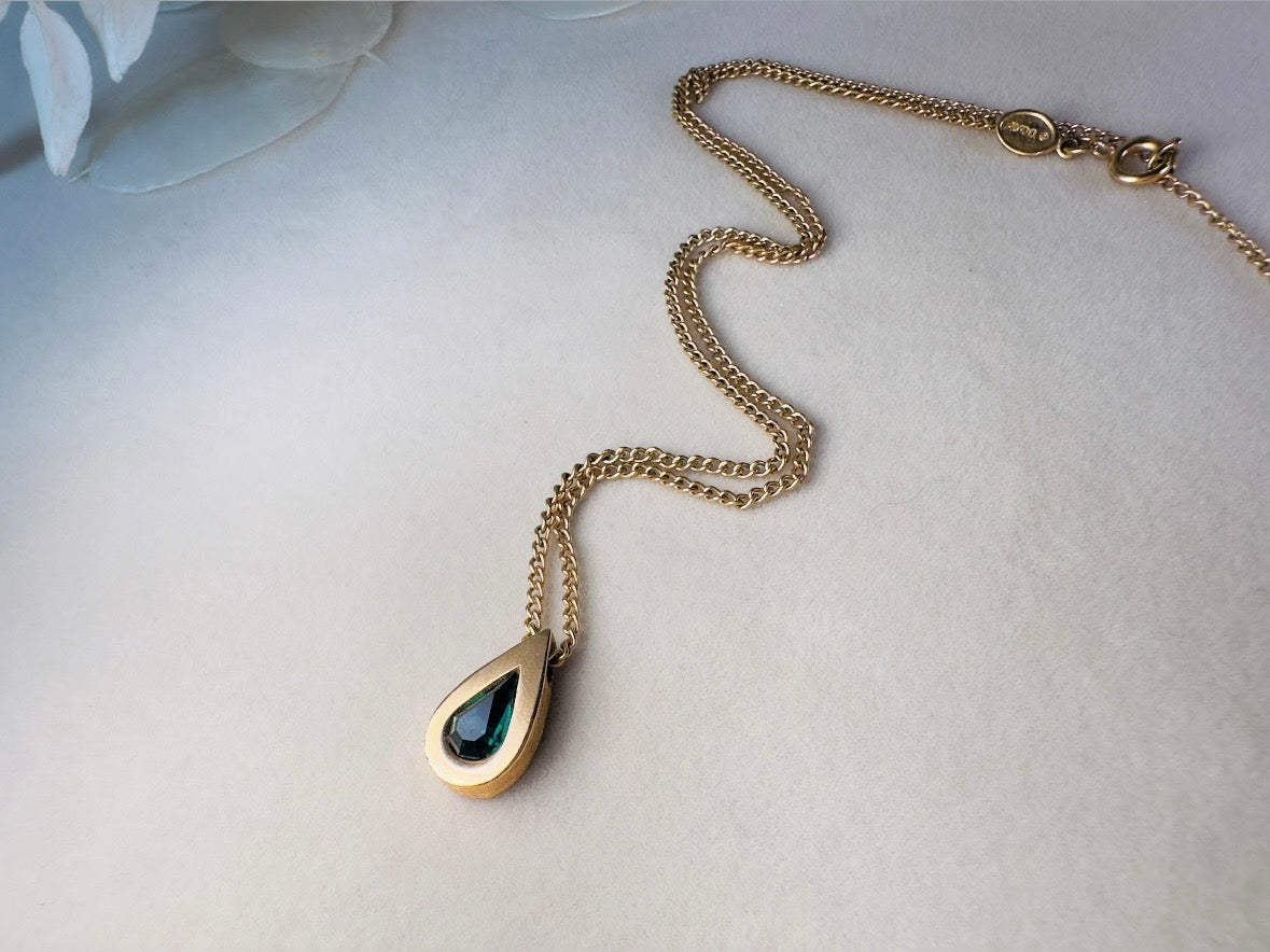 Emerald Teardrop Necklace, Dainty Austrian Crystal Raindrop Necklace in Green and Gold