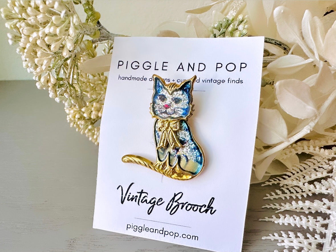 Vintage Cat Brooch, Blue Sparkly Cat Pin, Gold Trimmed Glitter 1980s Vintage Kitty Cat Broach Pin, Quirky Animal Brooch Cat Lover Gift