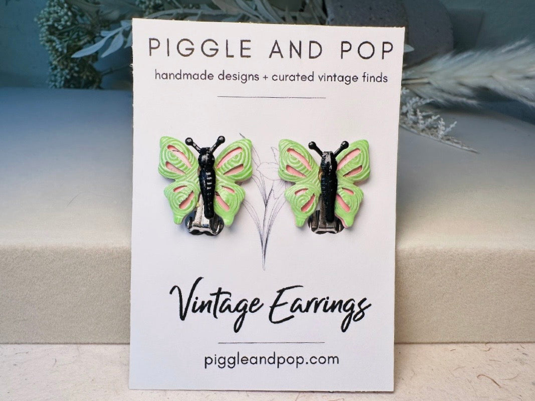 Butterfly Earrings, 1970s Vintage Earrings in Green and Pink, Unique Colorful Enamel Clip-On Statement Earrings, Pretty Pastel Butterflies