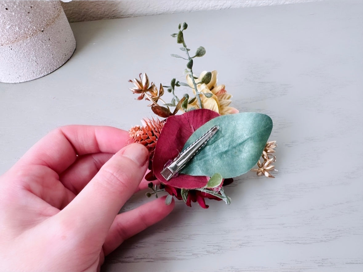 Rustic Autumn Hair Clip, Cranberry Red Fall Foliage Wedding Hair, Woodland Fairy Floral Fascinator Burnt Copper Bridal Hair Accessories