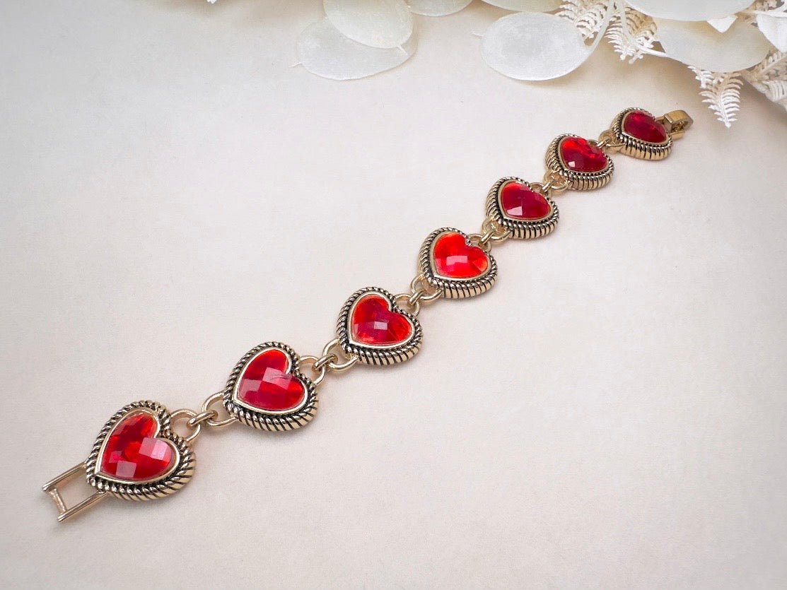 Napier Red Confetti Heart Lucite Link Vintage Bracelet