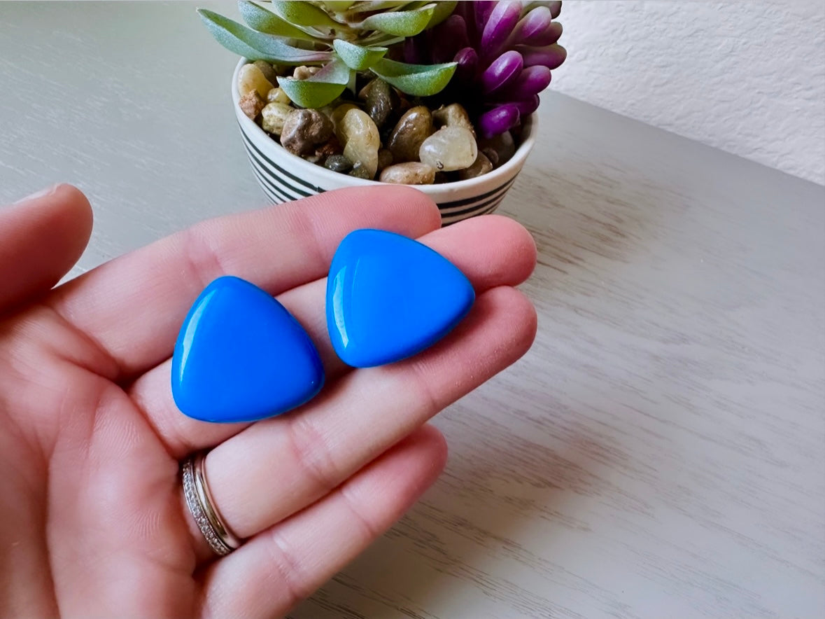 Blue 1980s Triangle Earrings, Medium Sized Acrylic Pierced Earrings, Fun 80s Vintage Earrings, Bright Blue Funky Retro Stud Earrings