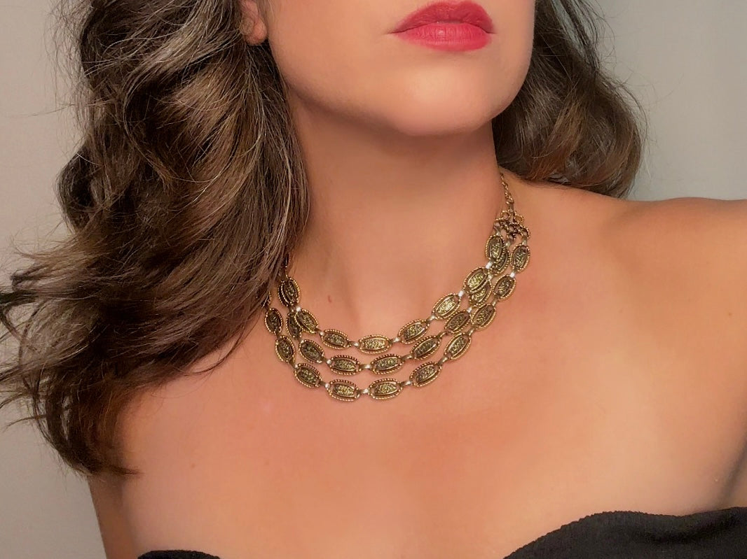 Vintage Triple Strand Gold Chain Necklace, 1960s Desert Flowers Chunky Gold Cleopatra Collar Necklace, Adjustable Length Statement Necklace