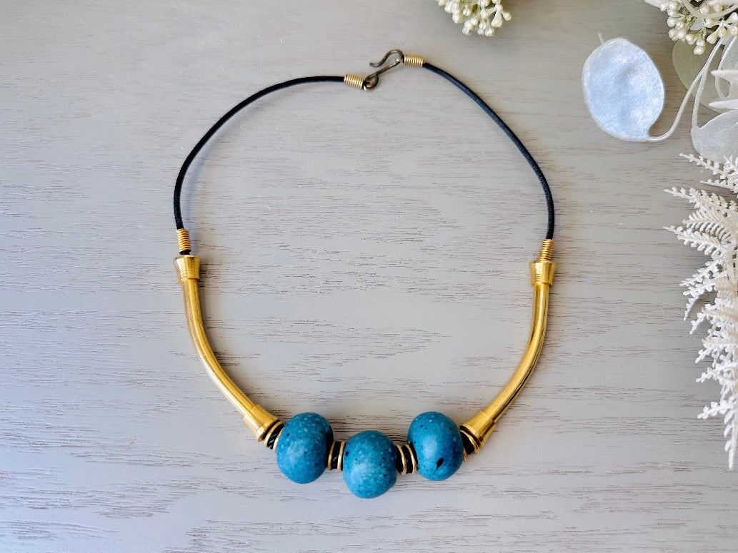 1990s Vintage Necklace, Triple Blue Stone and Gold Bar Necklace, Teal Gold and Black 90's Necklace, Cute Everyday Choker Necklace