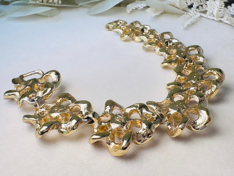 Flower Link Bracelet with Crystals, Romantic Vintage 60s Pearl Enamel Bracelet