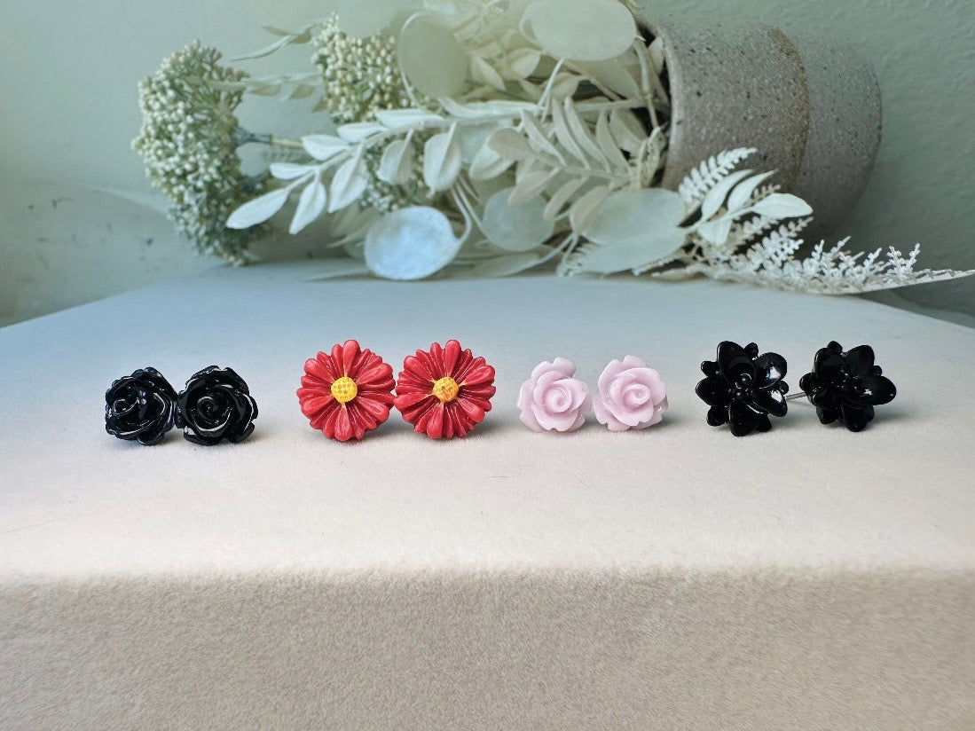 Flower Stud Earrings Gift Set in Black, Maroon and Lilac