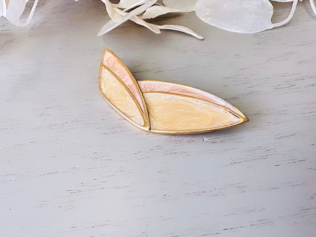 Abstract Butterfly Wing Brooch Pin, Monet Vintage Pearlized Pin, Vintage Brooch, Whimsical 80's Brooch, Peach and Cream Lapel Pin