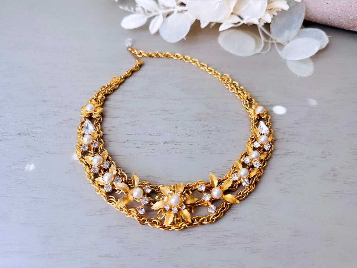 Elegant Gold and Pearl Vintage Statement Necklace, Gold Woven Chain with Brushed Gold Flowers Faux Cream Pearls Vintage Bridal Jewelry