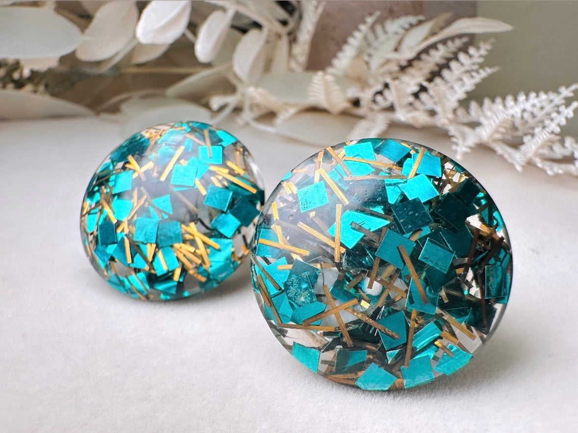 Glitter Confetti Earrings, Green Vintage Party Earrings, Teal and Gold Sparkly Clip on Earrings, Mod 60s Retro Holiday Jewelry