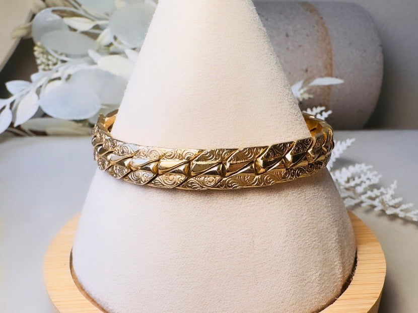Gold Chain Bracelet, Vintage Cuban Link Gold Bracelet with Filigree Embossing and Chunky Buckle Clasp