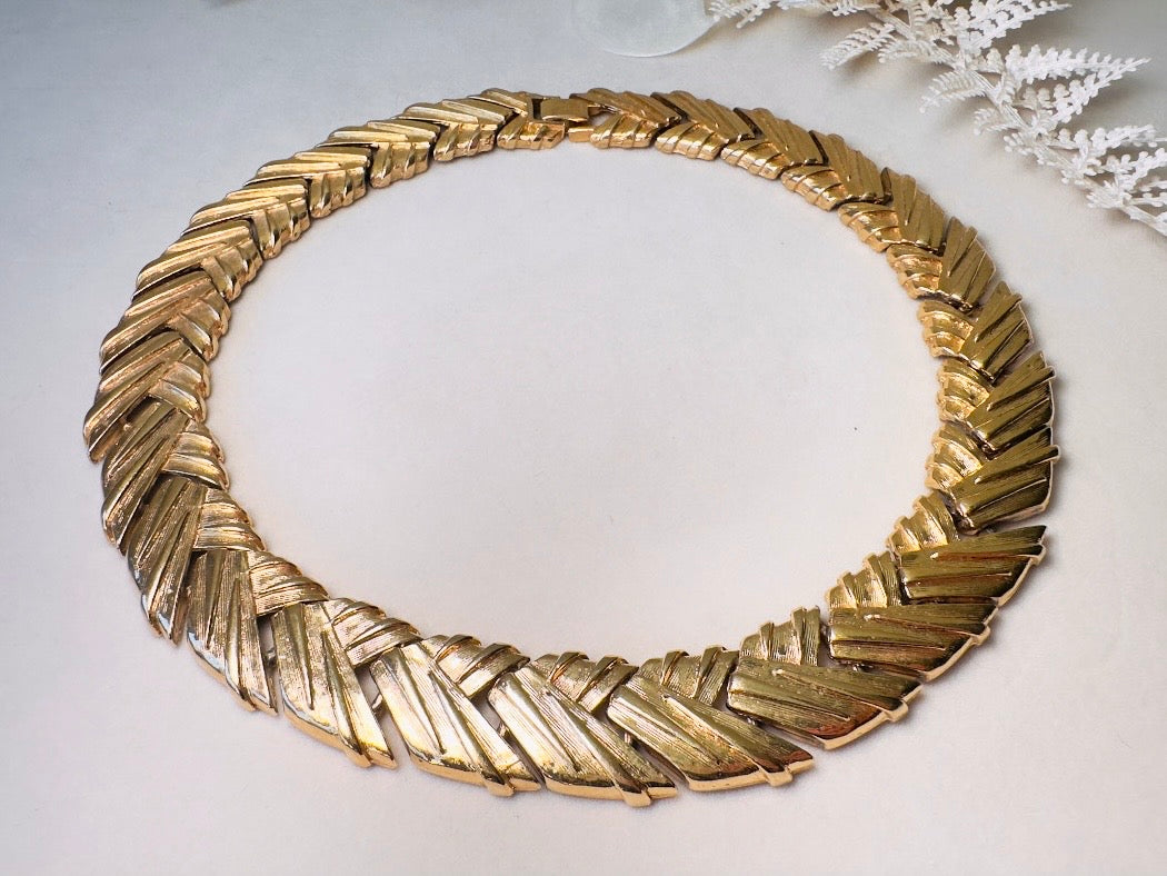 Gold Chevron Collar Necklace, Vintage Basket Weave Choker, Chunky Gold Woven Necklace, Articulated Thick Chain Statement Necklace