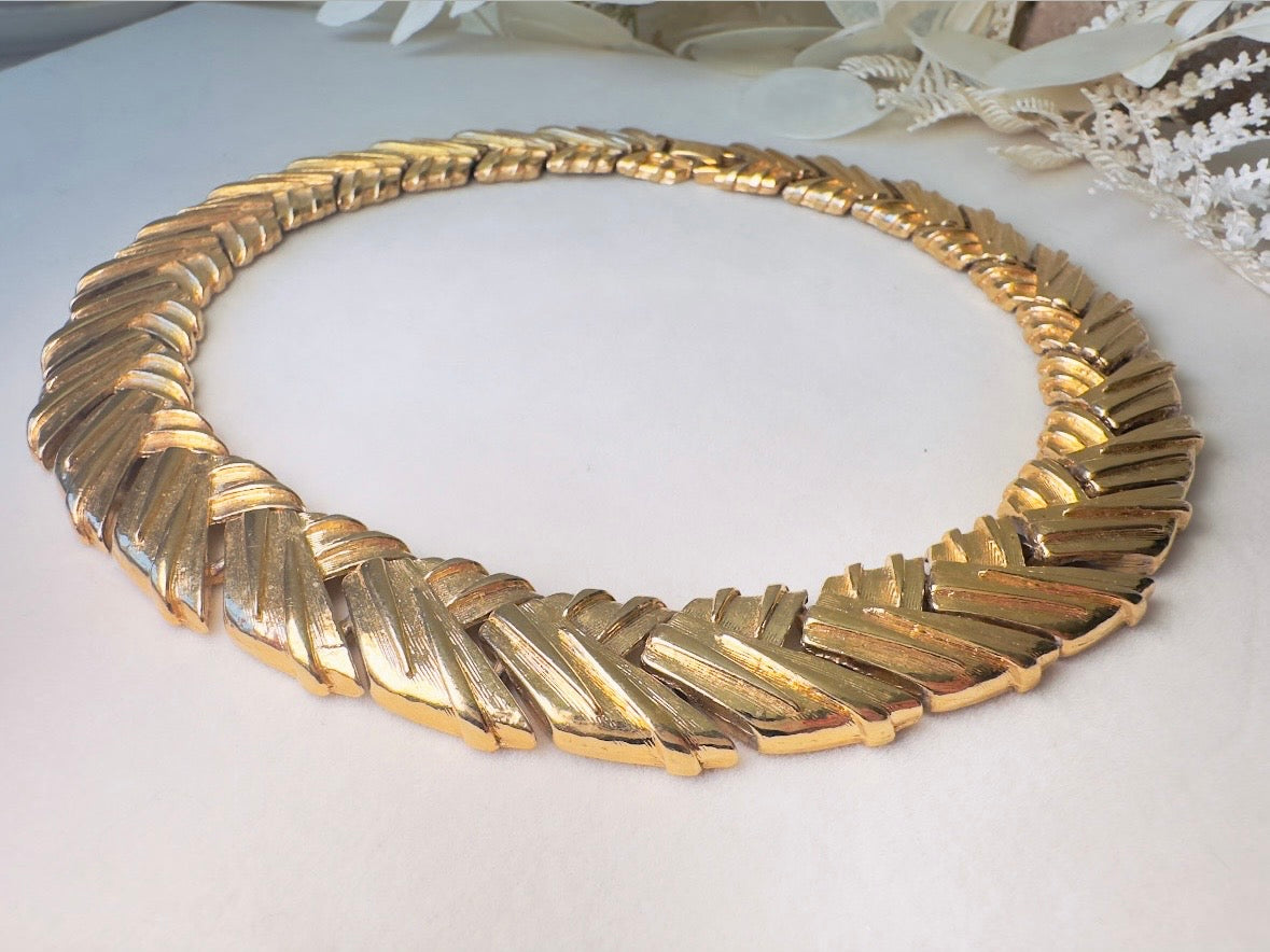 Gold Chevron Collar Necklace, Vintage Basket Weave Choker, Chunky Gold Woven Necklace, Articulated Thick Chain Statement Necklace
