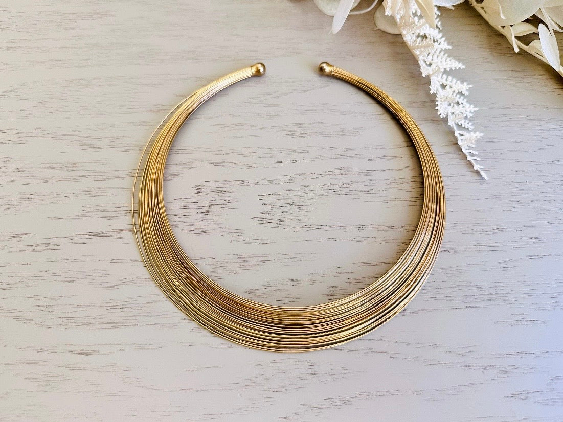 Gold Choker Necklace, Vintage 1970s Gold Wire Collar Necklace top view