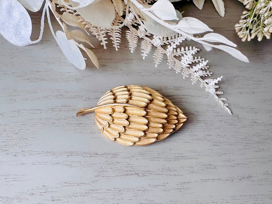 Vintage Gold Leaf Sculptural Brooch