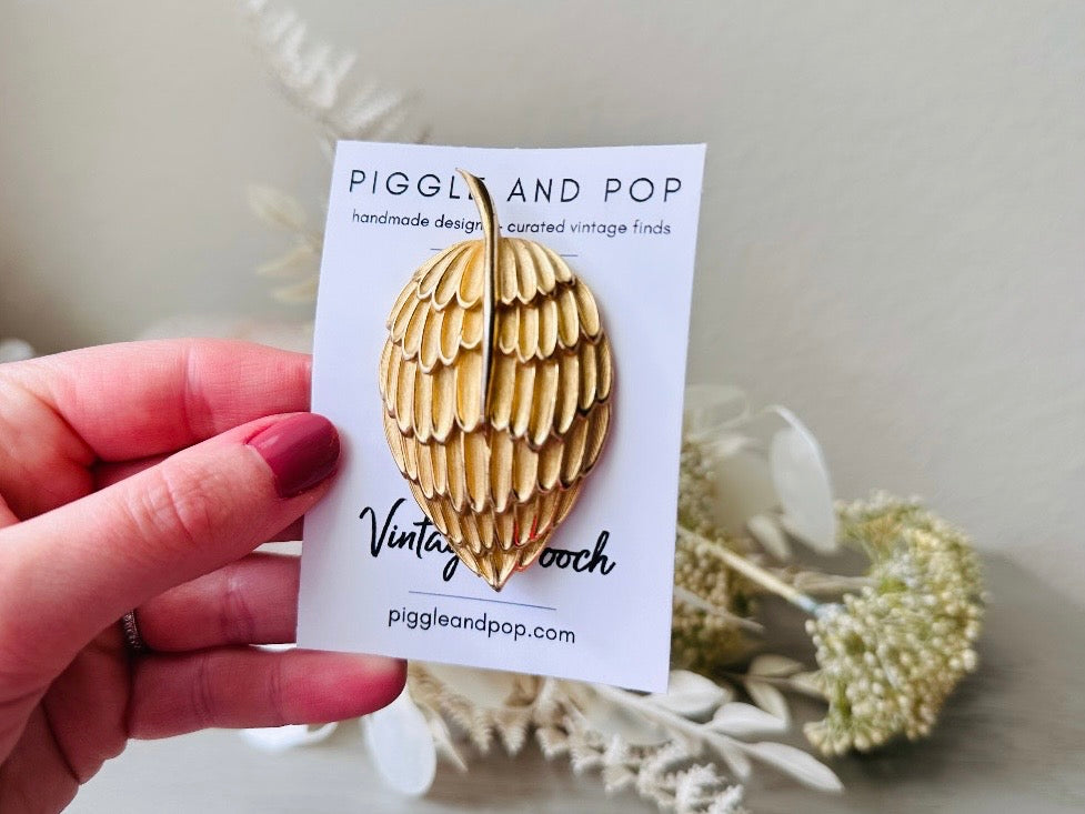 Gold Leaf Brooch, Large Sculptural Broach Vintage Accessories, Chic 80s Mogul Antique Gold Pin, Rustic Woodland Accessories from Piggle and Pop