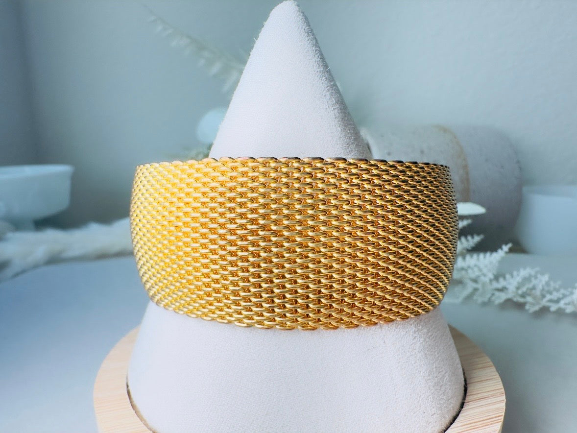 Gold Mesh Bracelet, Vintage Woven Gold Cuff, 80s Wide Band Bracelet for Stacking